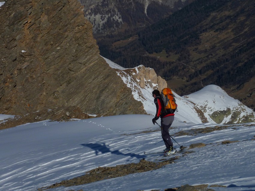 #10 Plngée sur Etache : ski constrasté Plngée sur Etache : ski constrasté