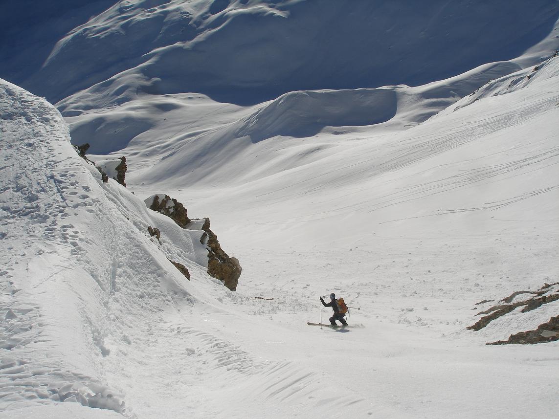 #1 descente SE du crachet : en neige de printemps descente SE du crachet : en neige de printemps