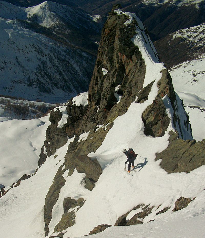 #7 Descente : On the proue again, again! Descente : On the proue again, again!