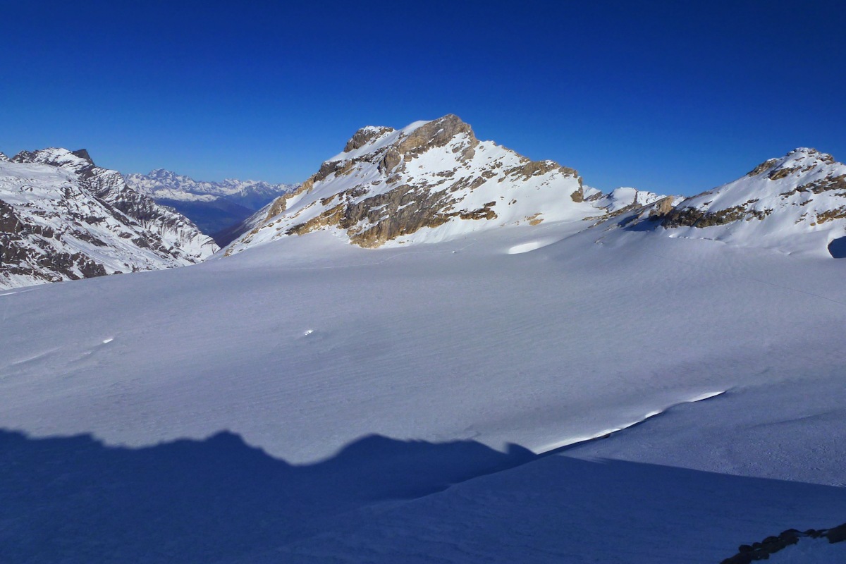 #16 Du sommet : Vue sur la Granta Parei et le glacier de la Golette Du sommet : Vue sur la Granta Parei et le glacier de la Golette