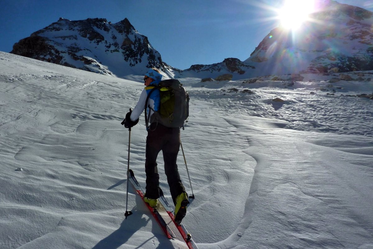 #6 Arrivée sur le glacier : Enfin au soleil après une heure passée dans l Arrivée sur le glacier : Enfin au soleil après une heure passée dans l'ombre de la Tsanteleina.(Photo DS)