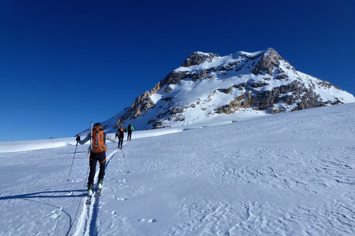 #7 Progression encordée : Sur le glacier de Golette vers la Granta Parei face Ouest. Progression encordée : Sur le glacier de Golette vers la Granta Parei face Ouest.