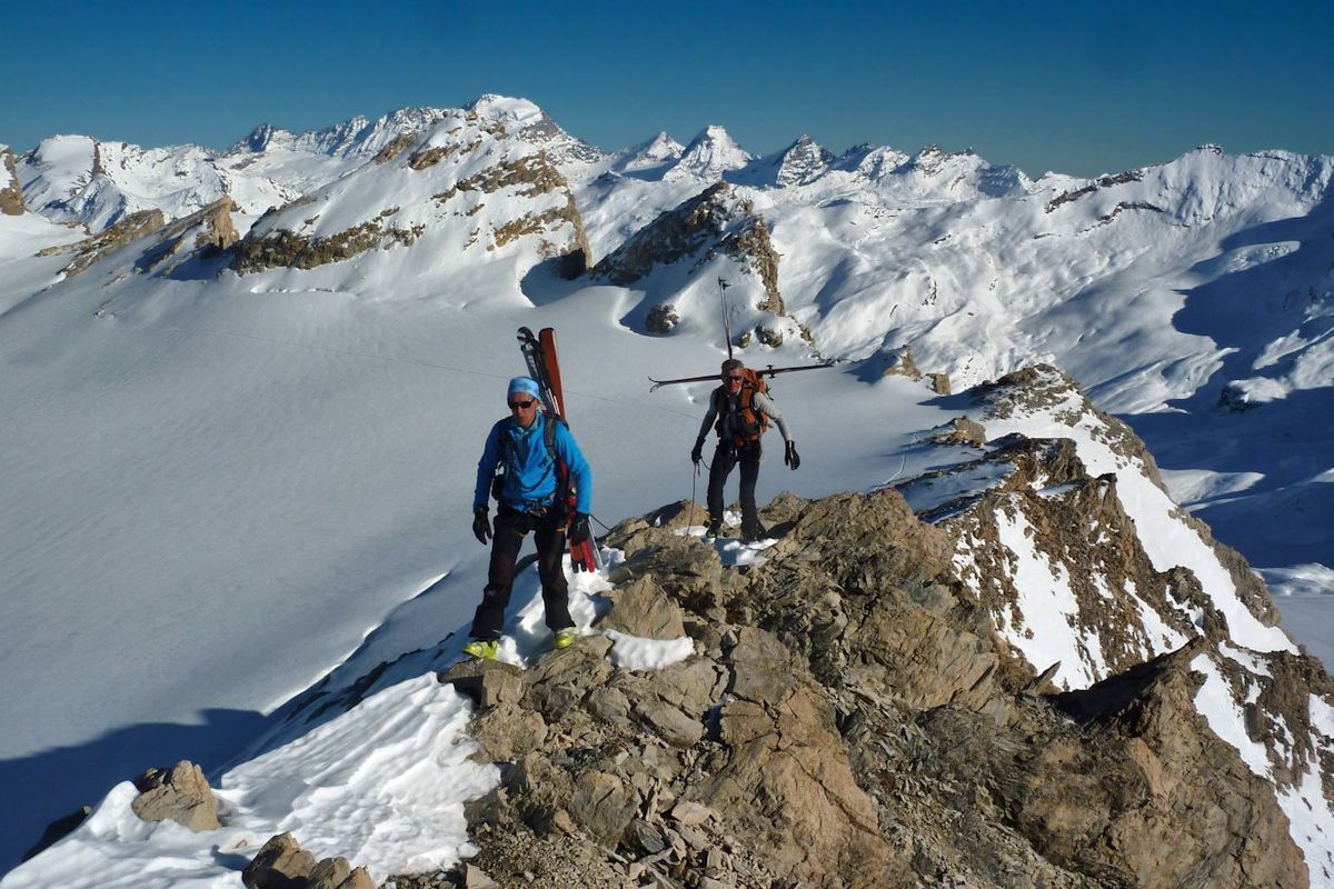 #15 L L'arrivée au sommet : Avec une vue panoramique. (photo DS)