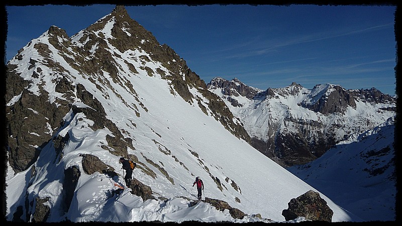 #3 Au Col : L Au Col : L'arrivée au Col de Laurichard.