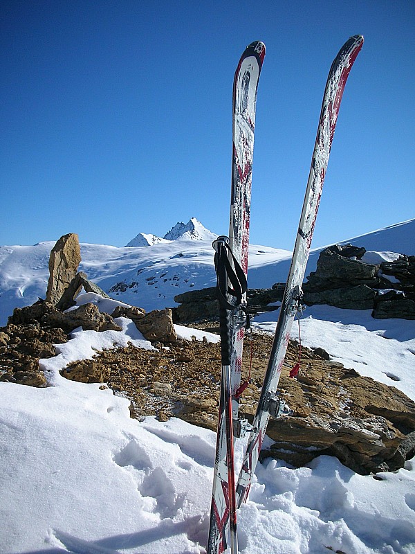 #11 Cime d Cime d' Oin : Au col, je ne sais pas qui je vois au loin ?...