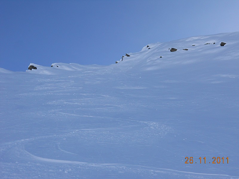 #11 Point 2959m crête Blanchet : Versant W NW, il reste encore un peu de poudre, mais pas des masses ! Point 2959m crête Blanchet : Versant W NW, il reste encore un peu de poudre, mais pas des masses !