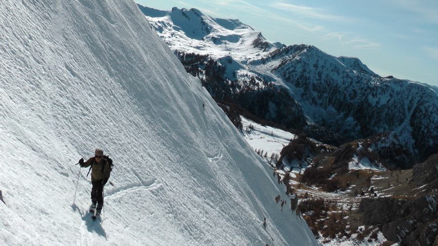 #9 2550m : sortie du couloir 2550m : sortie du couloir