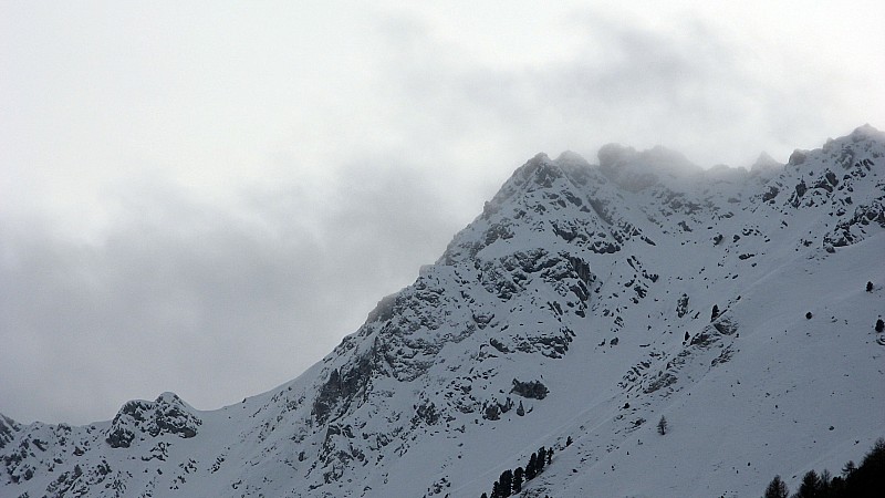 Le couloir à vue! : Le couloir réalisé se situe à l'aplomb et à gauche de la tête la plus ronde.