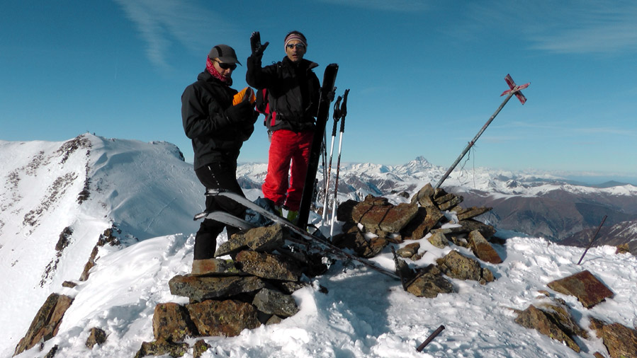 #23 2778m : Eric et Michel à la Cime Vermeil et svrider juste en face sur la cime de la Lombarde 2778m : Eric et Michel à la Cime Vermeil et svrider juste en face sur la cime de la Lombarde