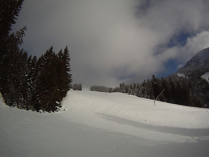 #1 Montée par la piste : Montée par la piste au neige transfo Montée par la piste : Montée par la piste au neige transfo