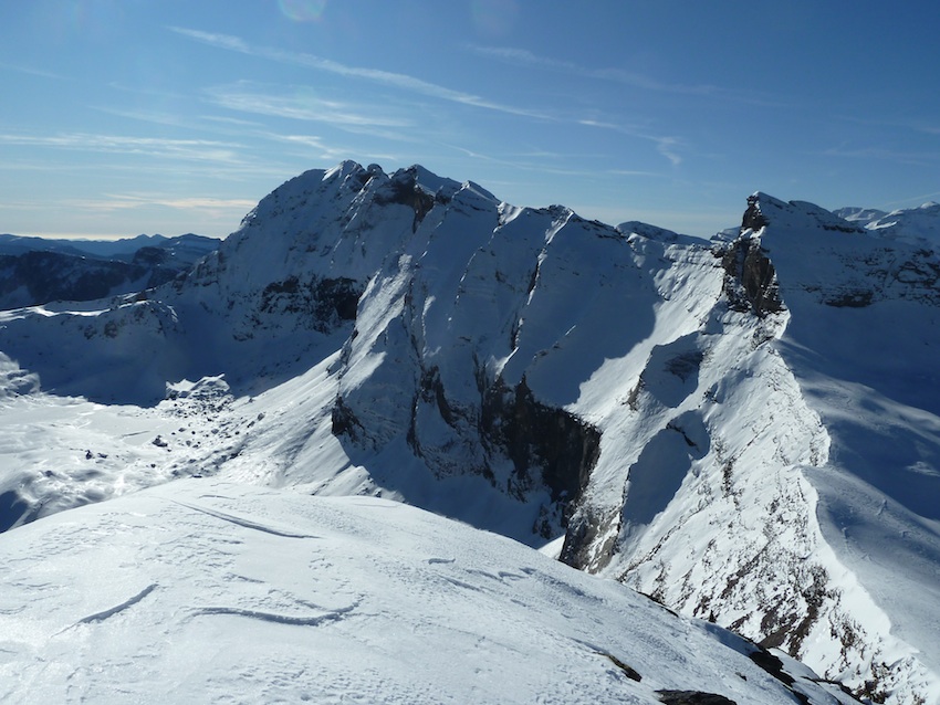 #2 Le cirque de Barroude : Vu du pic de la Gela Le cirque de Barroude : Vu du pic de la Gela