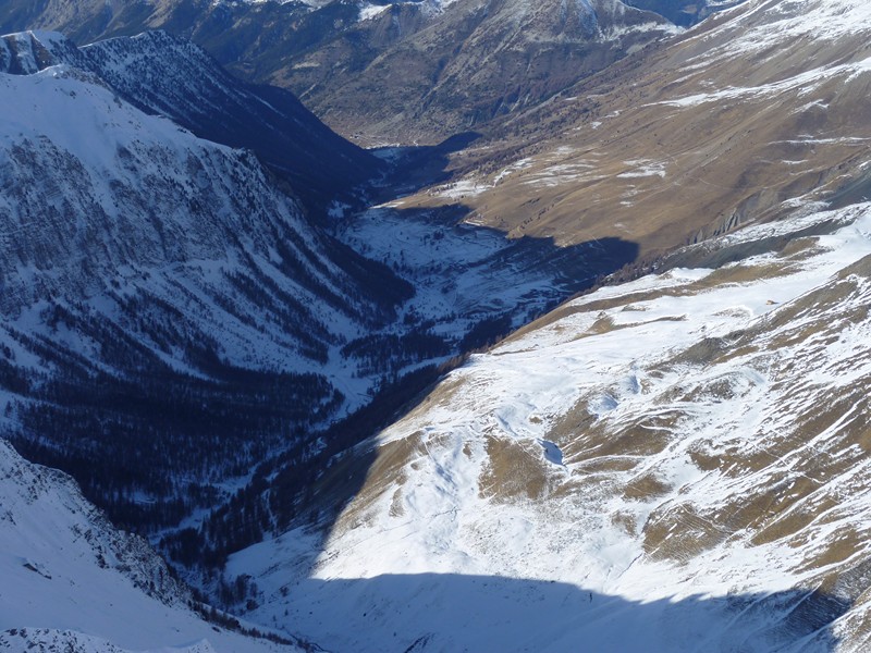#6 Vue du sommet : Sur le Vallon de Cristillan Vue du sommet : Sur le Vallon de Cristillan