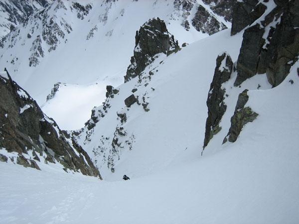 #2 Couloir N Villonet : Dans le haut du couloir en banane, sous le sommet des Villonets : y a du gaaaaz :-) Couloir N Villonet : Dans le haut du couloir en banane, sous le sommet des Villonets : y a du gaaaaz :-)