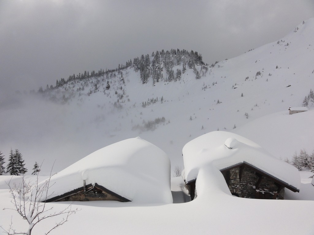 Chalet : un peu de neige donc dans le Beaufortain