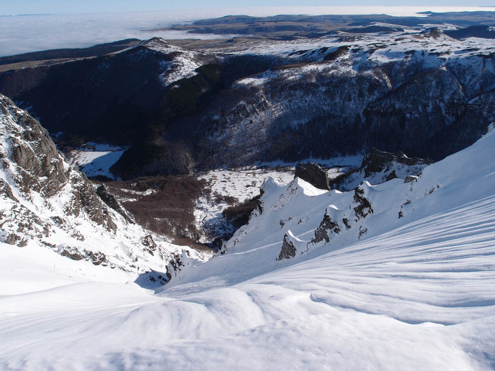 #4 Couloir du rhinocéros : Moquette en haut Couloir du rhinocéros : Moquette en haut