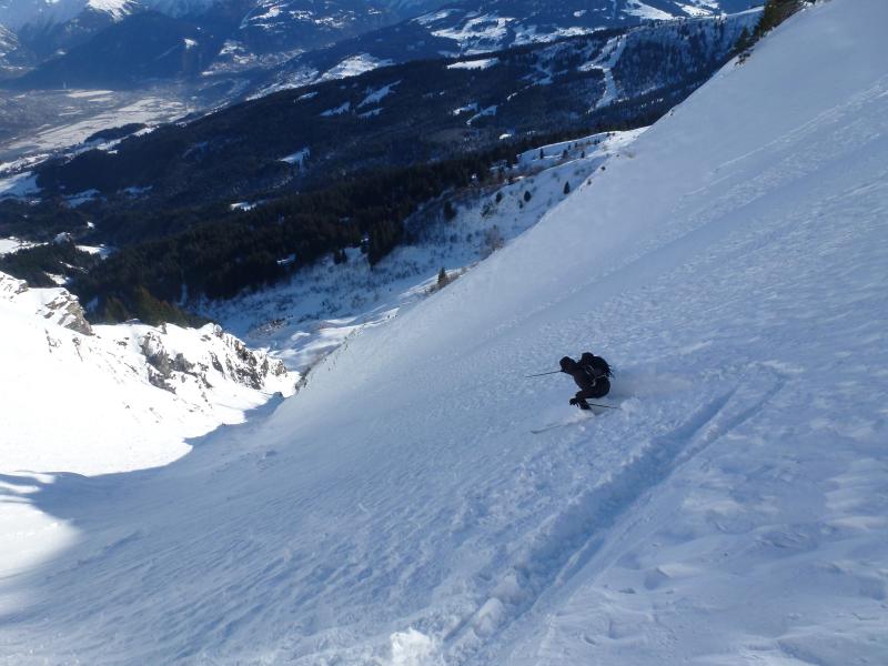 #11 Grand croise Baulet : les contre pentes, en sortie du goulet, sont bien meilleure à skier, qu Grand croise Baulet : les contre pentes, en sortie du goulet, sont bien meilleure à skier, qu'en restant au centre du vallon, ou il y a quelques boulettes