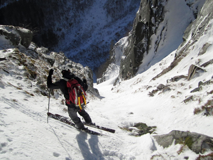 #5 Couloir de la Martinswand : Dans le haut du Couloir. Belle ambiance et bon ski ! Couloir de la Martinswand : Dans le haut du Couloir. Belle ambiance et bon ski !