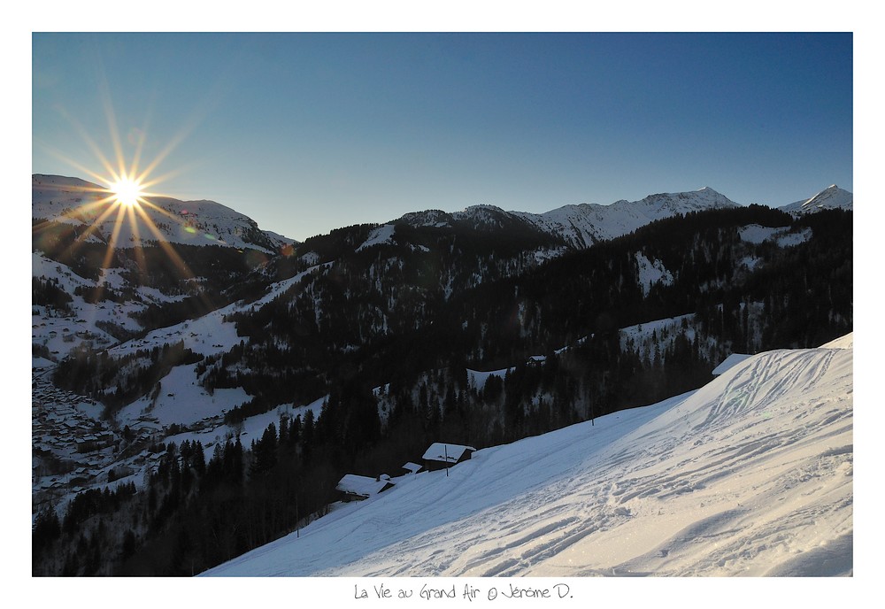 #1 à peine arrivés : le soleil nous accueille et ne nous lâchera plus. à peine arrivés : le soleil nous accueille et ne nous lâchera plus.