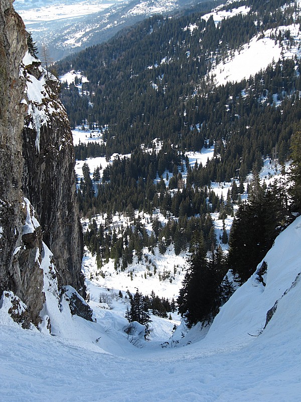 #2 Entrée : du couloir. Entrée : du couloir.