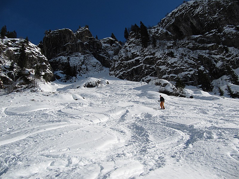 #3 Le bas : du couloir bien tracé... Le bas : du couloir bien tracé...