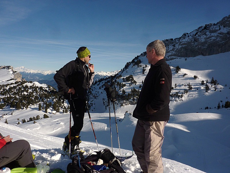 #13 Skitouriens dans leur élément : Jean en grande discussion avec TiBougnat Skitouriens dans leur élément : Jean en grande discussion avec TiBougnat