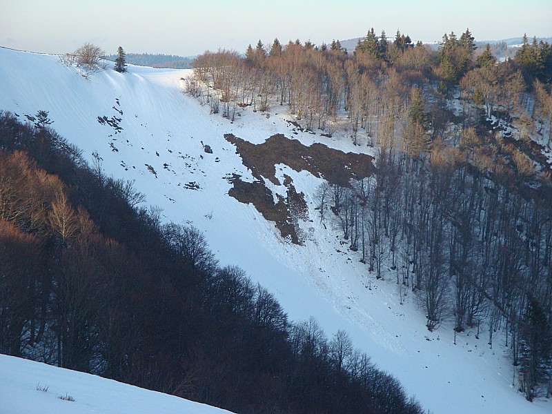 Combe du drumont : Petite coulée dans la combe à cause du soleil