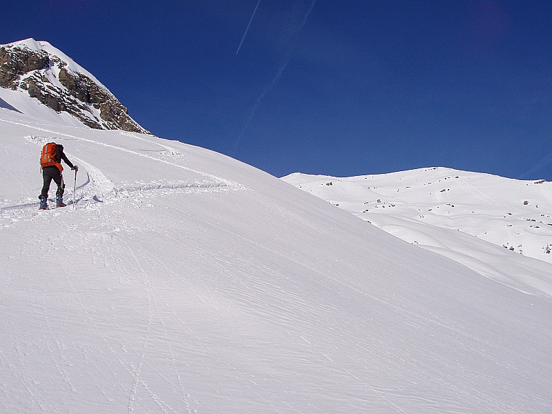 #2 Montée : Il est loin le sommet Montée : Il est loin le sommet