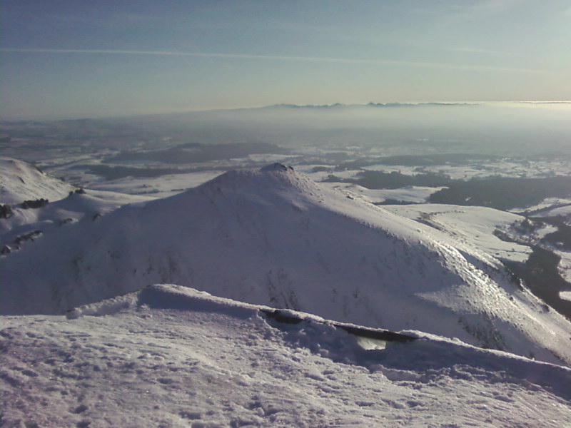 #2 Puy Gros vu du Sancy : Face vitrifiée Puy Gros vu du Sancy : Face vitrifiée
