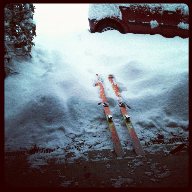 #1 Départ skis au pieds : à la sortie du garage... :-) Départ skis au pieds : à la sortie du garage... :-)