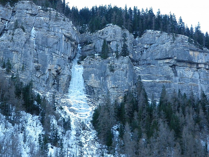 #2 cascades : quelques beau glaçons cascades : quelques beau glaçons