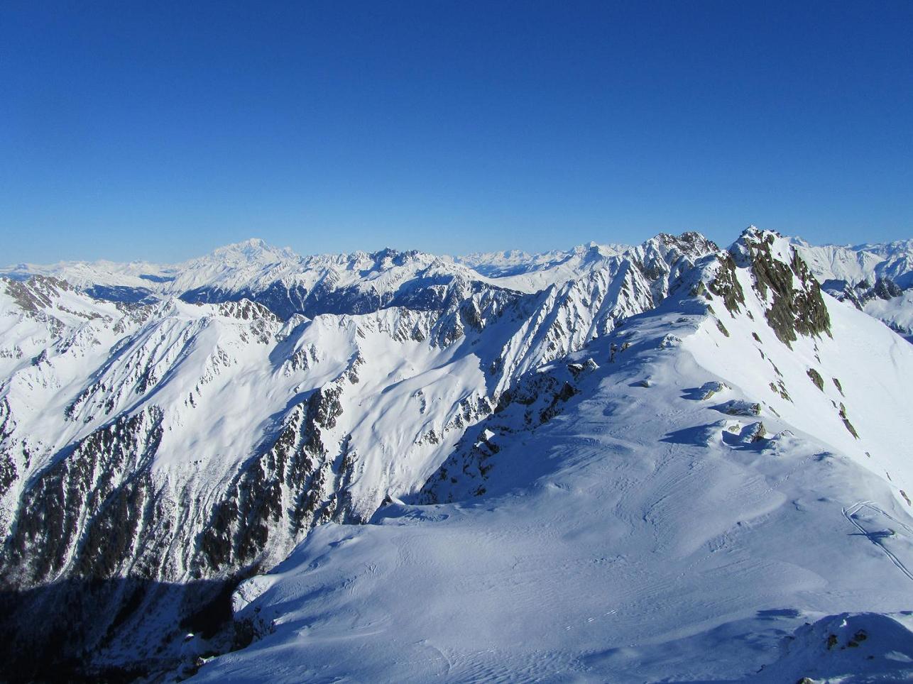 #3 Grand Charnier : Mont Blanc depuis le sommet Grand Charnier : Mont Blanc depuis le sommet