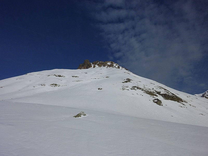 #1 Face Sud Peyreget : La face sud vue de sa base entre les points 2116 et 2087. Face Sud Peyreget : La face sud vue de sa base entre les points 2116 et 2087.