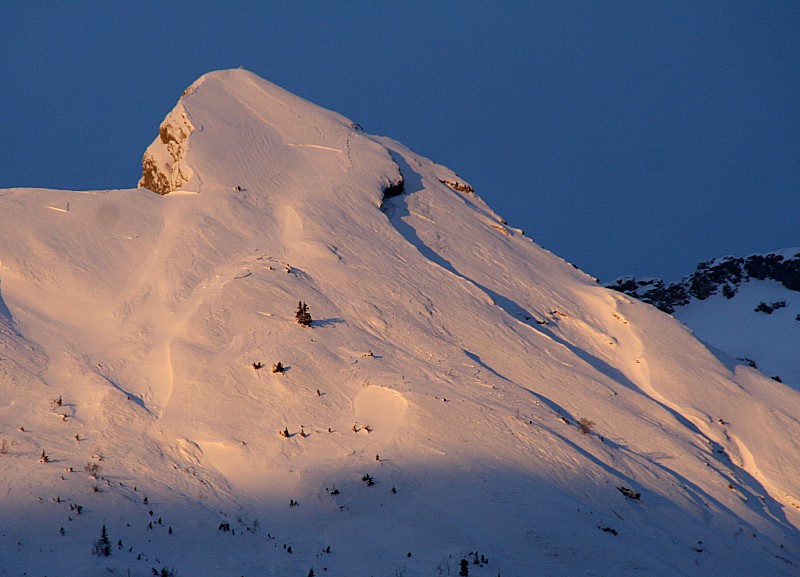 #3 Sulens : L’aiguille et le travail du vent Sulens : L’aiguille et le travail du vent