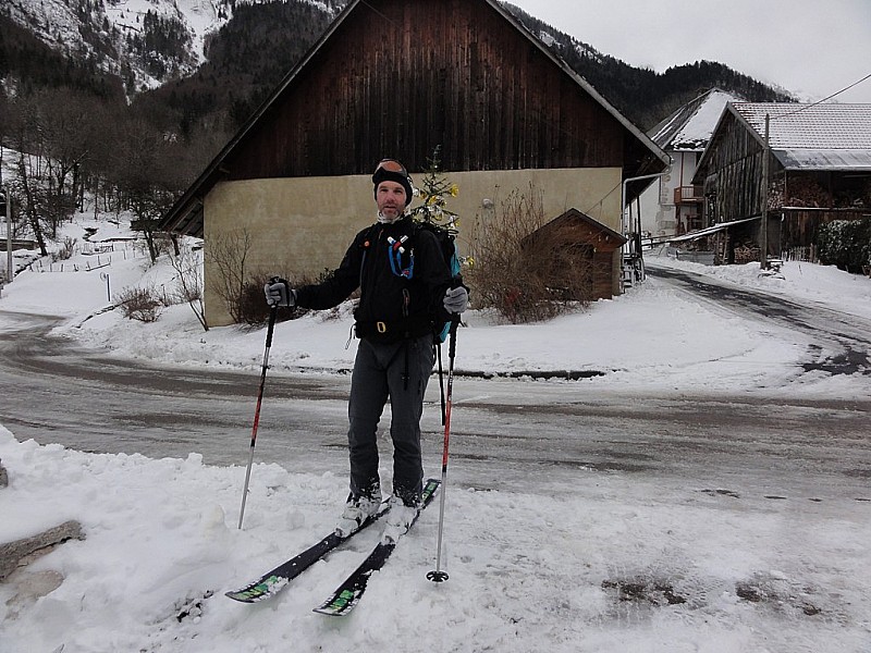 #11 Xavier : ski à la voiture en insistant un tout petit peu ... Xavier : ski à la voiture en insistant un tout petit peu ...