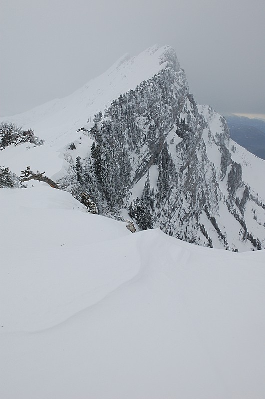 #4 L L'arclusaz : La belle face qui commence à prendre la neige