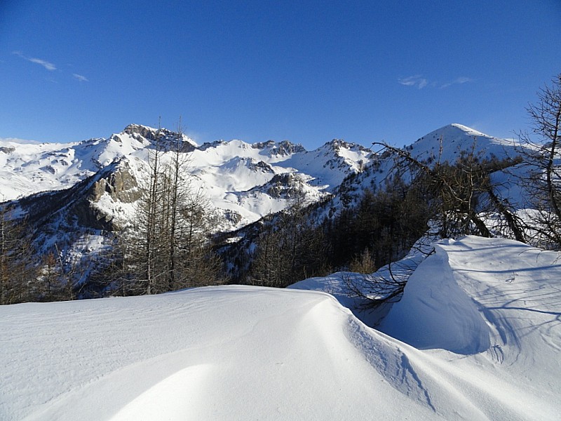 #2 Vallon du Lauzet : De quoi faire dans le secteur Vallon du Lauzet : De quoi faire dans le secteur