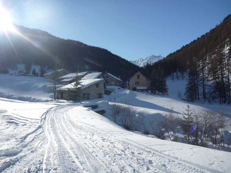 #7 Petit Puy : Les Ayes ce jour : une bonne piste bien dammee, du coup l Petit Puy : Les Ayes ce jour : une bonne piste bien dammee, du coup l'approche deroule vraiment bien