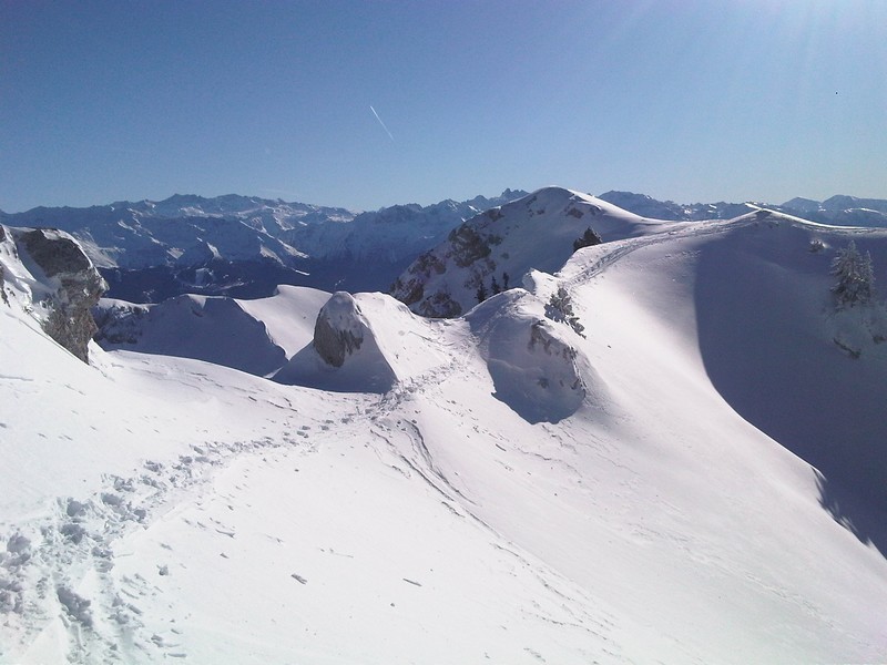 #7 Sommet du couloir : Belle arrête aérienne Sommet du couloir : Belle arrête aérienne