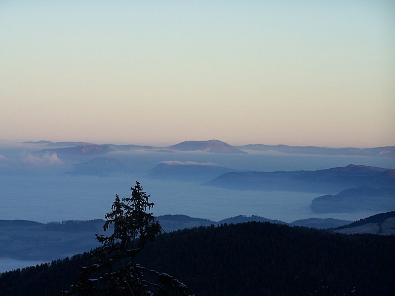 #1 Grand Som- Petit Som : Levé du jour sur l Grand Som- Petit Som : Levé du jour sur l'avant pays savoyard.