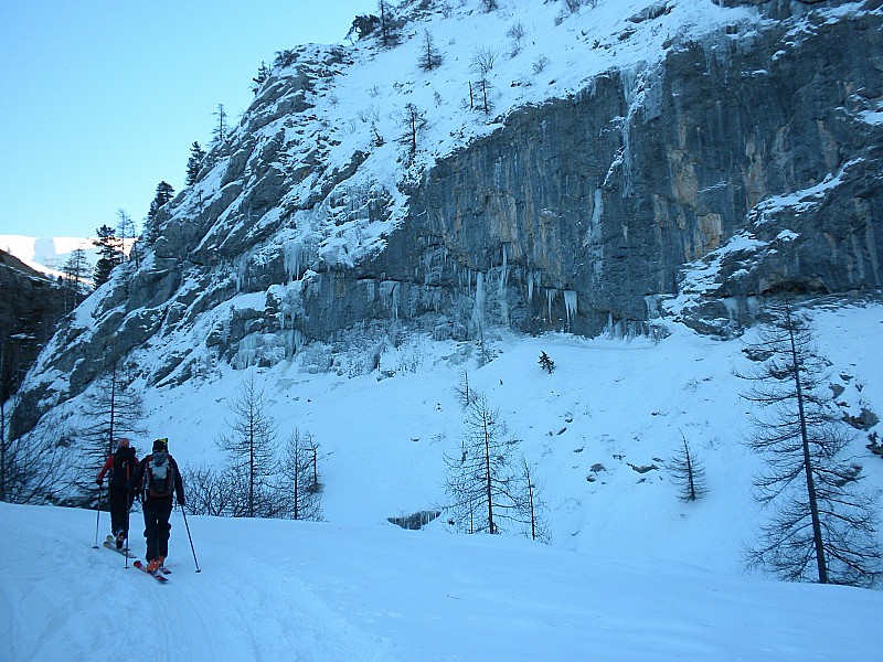 #1 depart : la trés lonnnnnngue piste jusqu depart : la trés lonnnnnngue piste jusqu'à rouanne haute