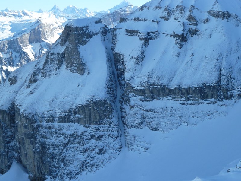#12 Pte d Pte d'Areu : Le couloir W depuis Champ Fleuri