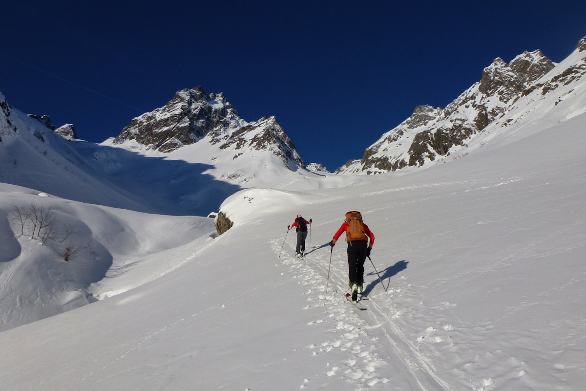 #3 Avant l Avant l'Orselle : Nous suivons une trace qui conduit aux col du Gleyzin et des Fontaines.