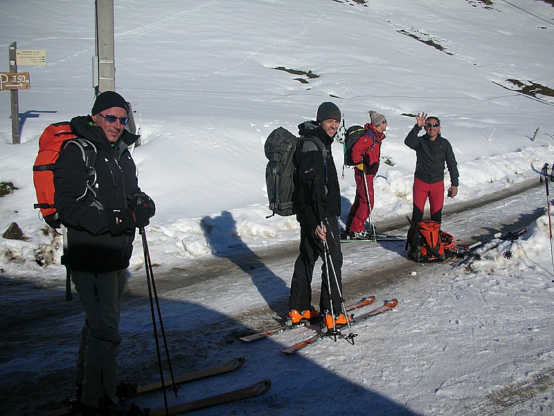 #1 Comburce : La brochette au départ - Nous v Comburce : La brochette au départ - Nous v'là Baud aujourd' hui !...