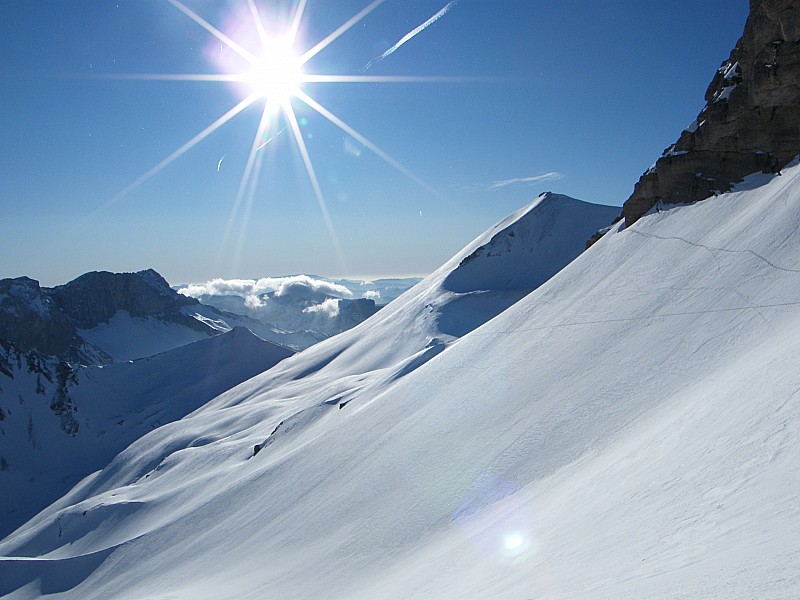 #8 Tête du Vallon Pierra : vue du Pas de la Cloche Tête du Vallon Pierra : vue du Pas de la Cloche