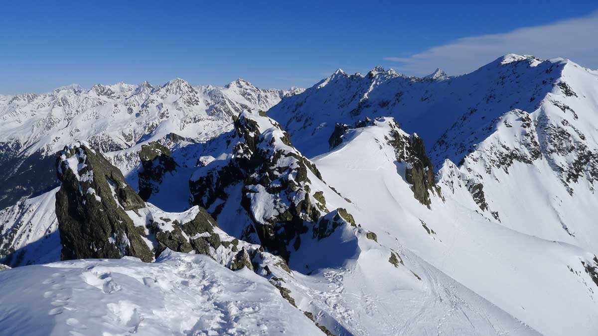 #6 De la Dent du Pra : Belle Etoile à droite De la Dent du Pra : Belle Etoile à droite