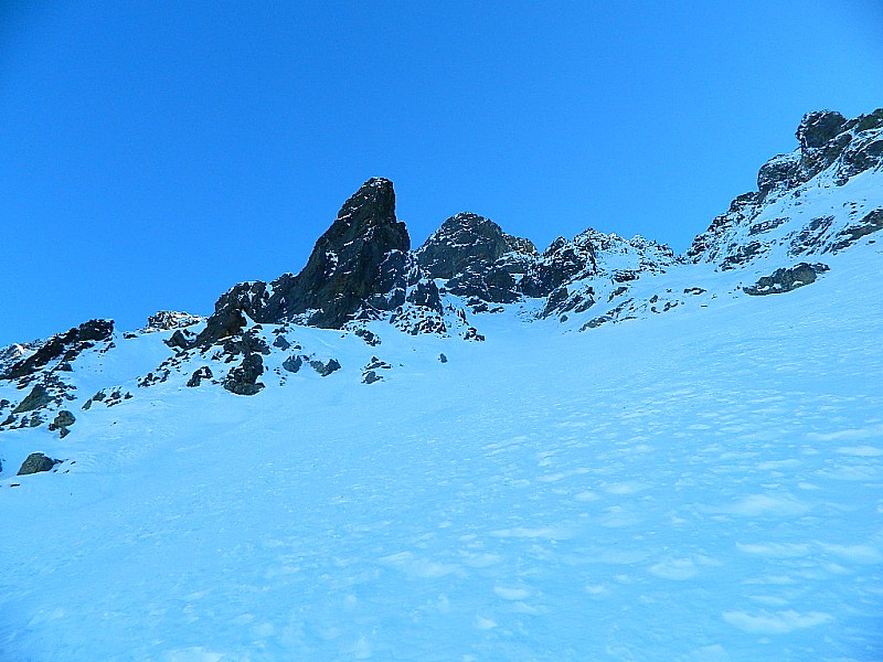 #2 coiloir dent noir : le bas du couloir coiloir dent noir : le bas du couloir