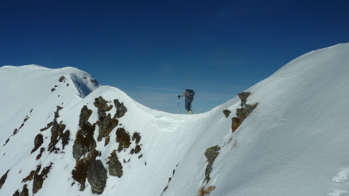 Funambule : l'arete du Mirantin est bien effilée en ce moment