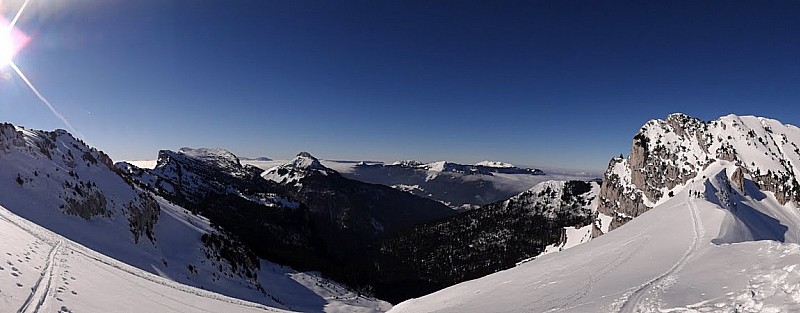 Panoramix : Jean-Marc vous offre ce petit pano de la Chartreuse, toujours aussi efficace.