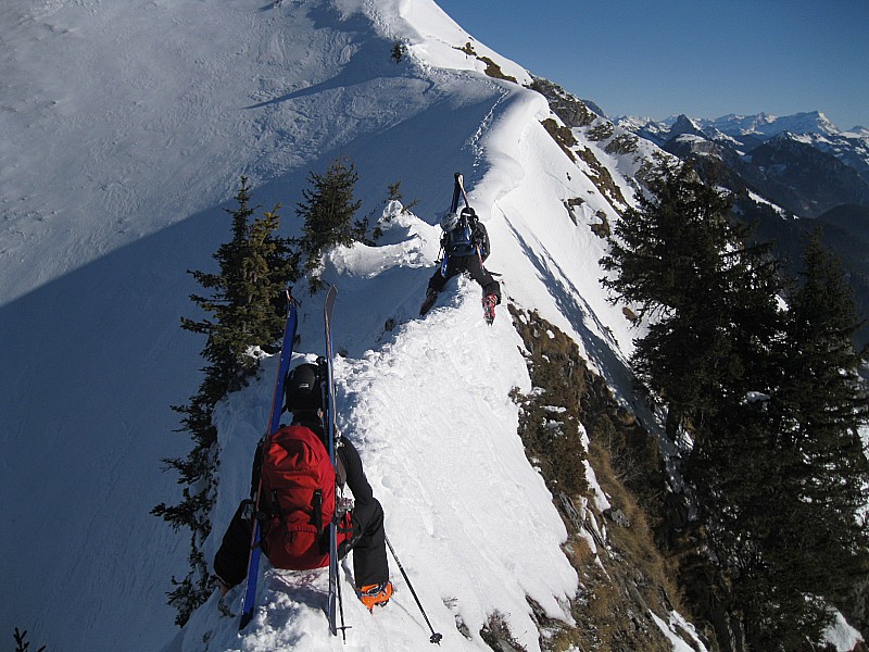 #5 Pas très académique cette façon de traversée l Pas très académique cette façon de traversée l'arête délicate