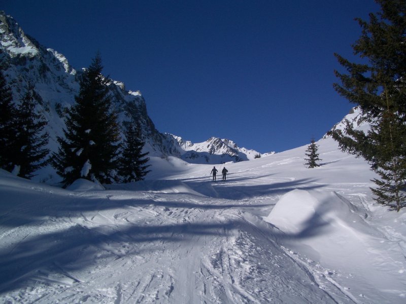 #3 La combe du Merlet : Quasiment tout à l La combe du Merlet : Quasiment tout à l'ombre, et toujours avec un petit vent frais dans le nez